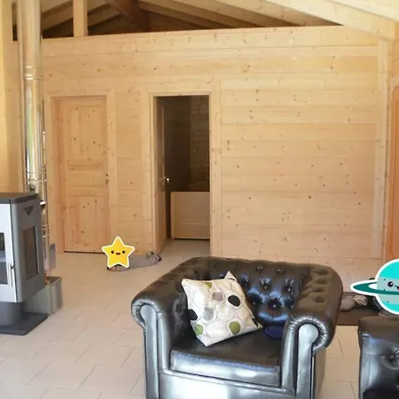 Holiday home Mit Seeblick In Fleeth Naehe *