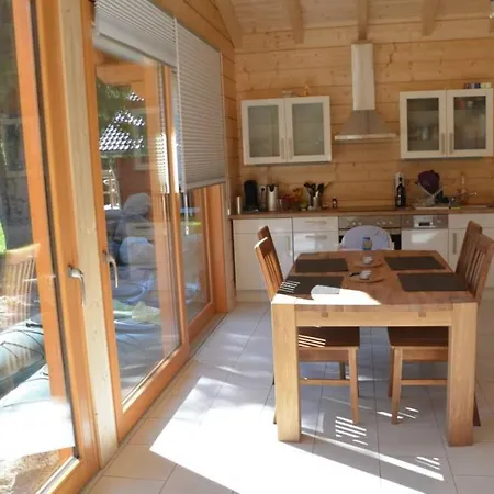 Holiday home Mit Seeblick In Fleeth Naehe Mirow